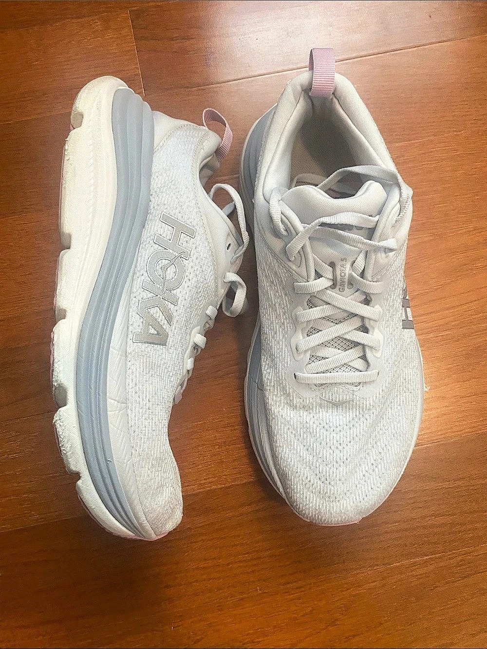 Hoka Women's Gaviota 5 Sneakers in White/grey & Pink